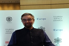 IIFTC Red Carpet - Kabir Bedi